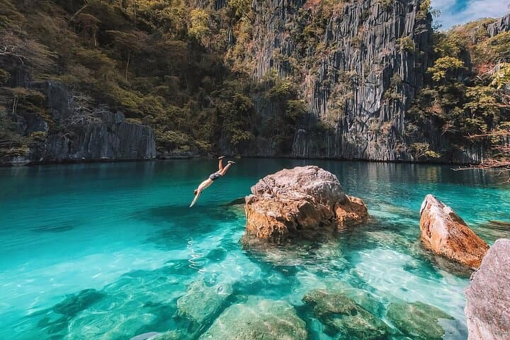 Coron Palawan Snorkeling & Island Hopping Tour (Private)