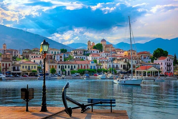 Delphi, Itea, Galaxidi full day private tour from Athens