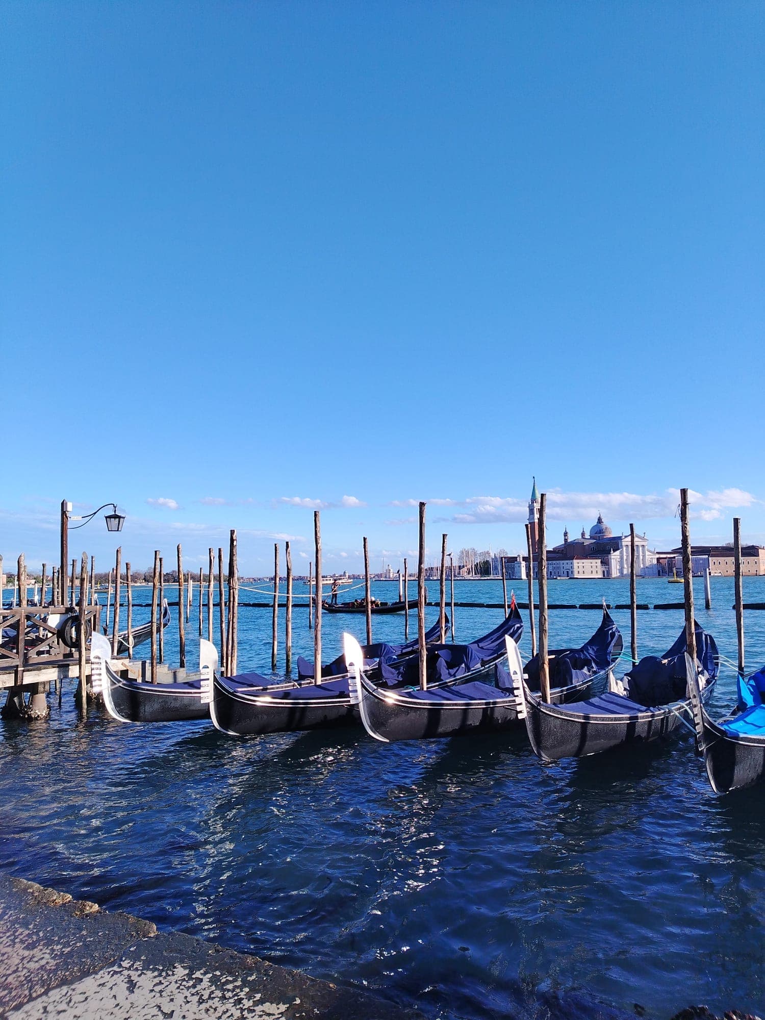 From Milan: Venice Full-Day Guided Tour With Boat Ride