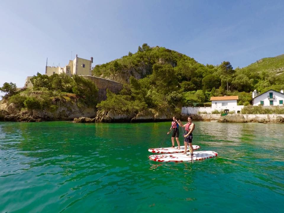 Experiência de Stand Up Paddle no Portinho da Arrábida