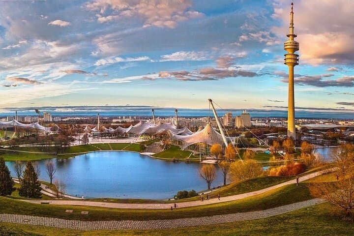 Private Transfer Salzburg → Munich, Hotel-to-Hotel, English-speaking driver