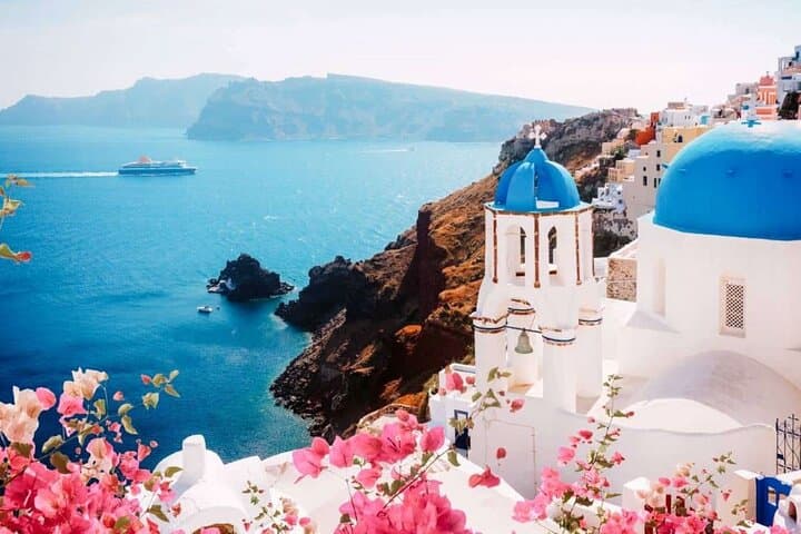 Santorini Five Senses Wine & Villages Tour for Cruise Guests