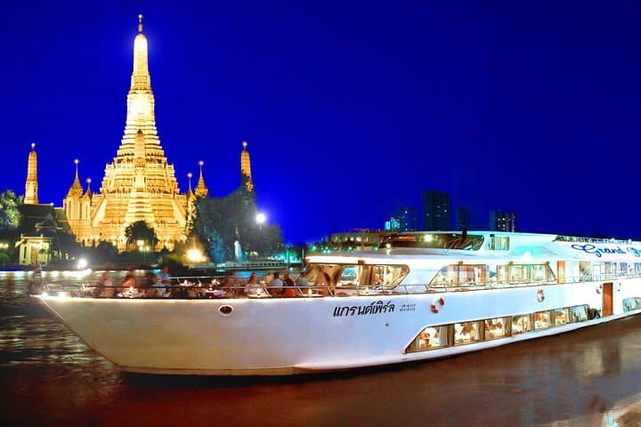 Grand Pearl Cruise with Shared Hotel Transfer (Group Tour)