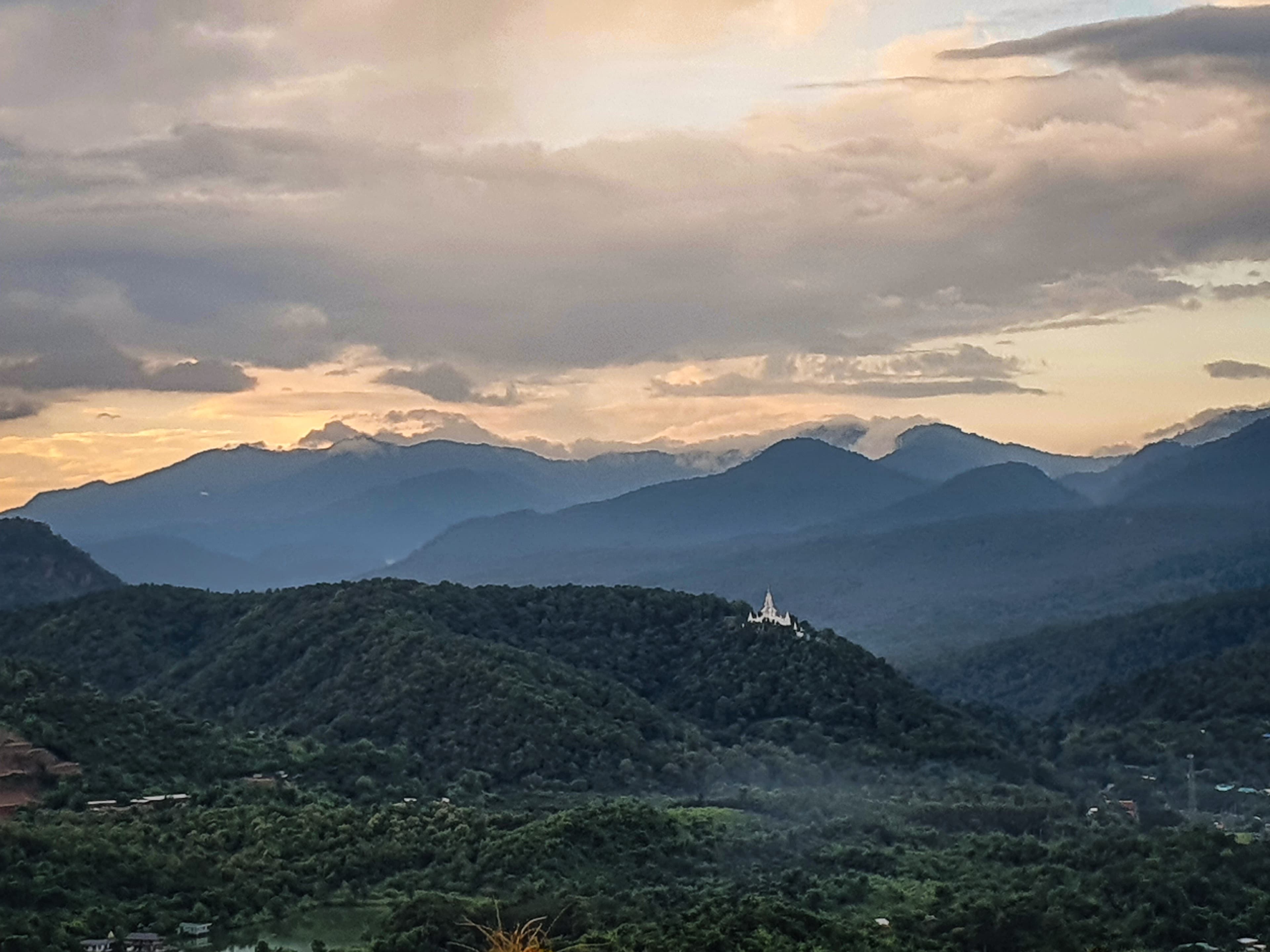 Doi Inthanon Trekking Private Tour