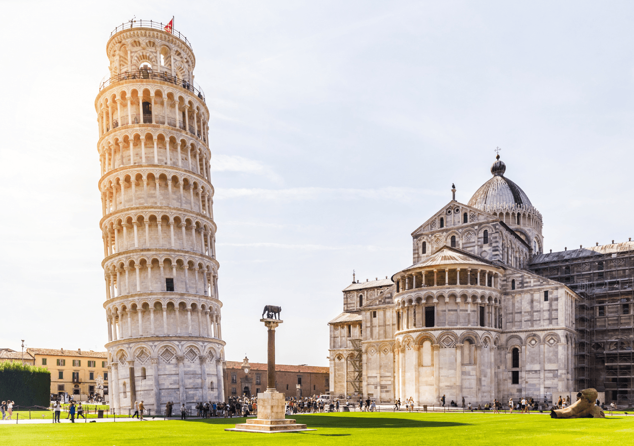 Pisa: Day Excursion from Florence by train