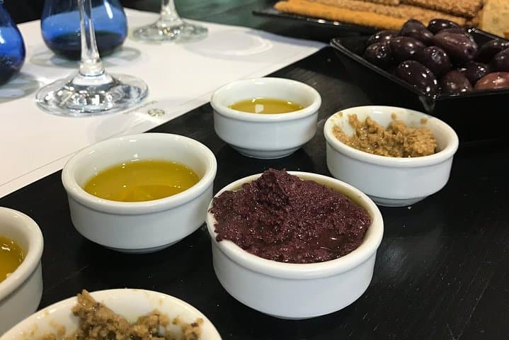 Corinth & Olive Oil Tasting Private Tour from Athens