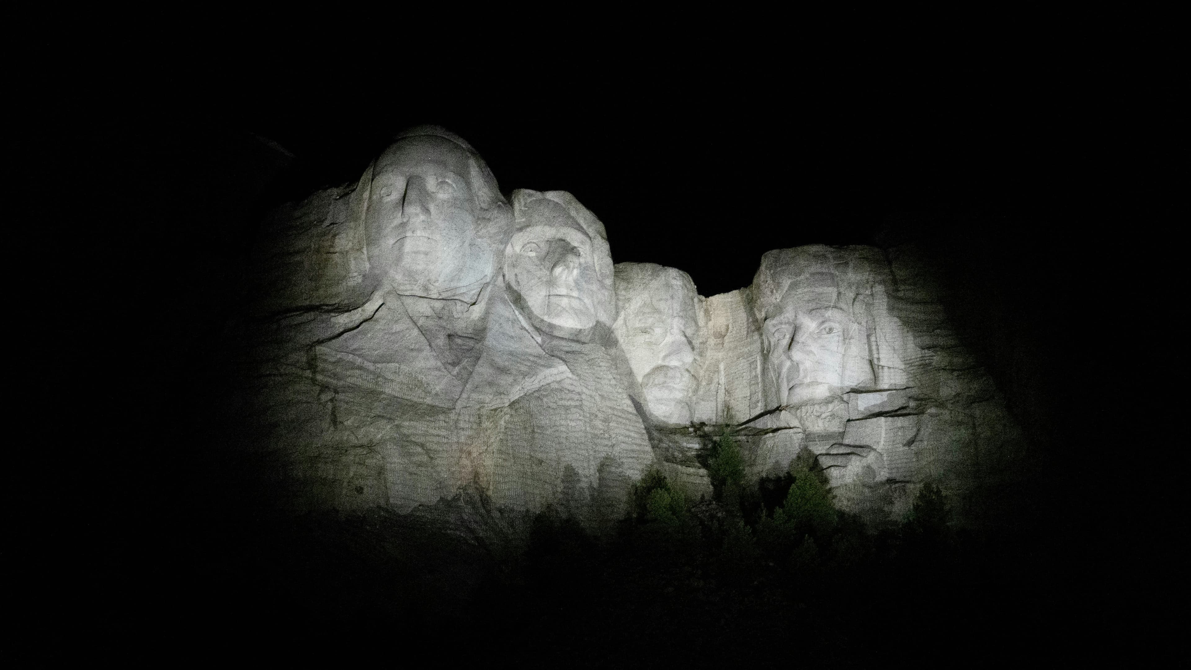 Private Mount Rushmore Evening Lighting Tour