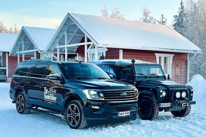 Private Northern Lights Expedition by Lapland's Experienced Team