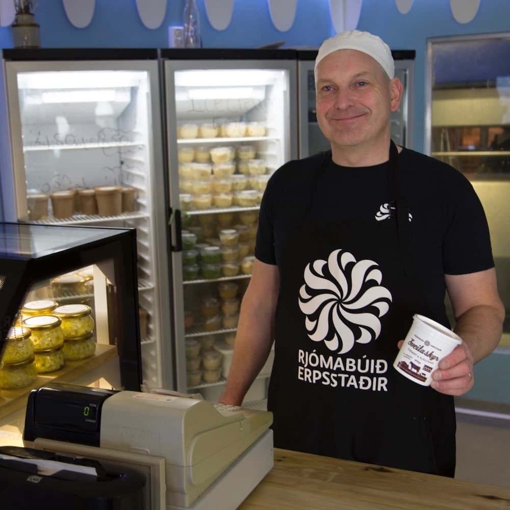 Delightful Dairy Farm Visits - The Story of Skyr