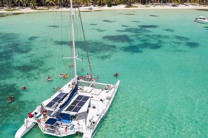  sunshine CRUISE -# 1 PARTY BOAT IN PUNTACANA
