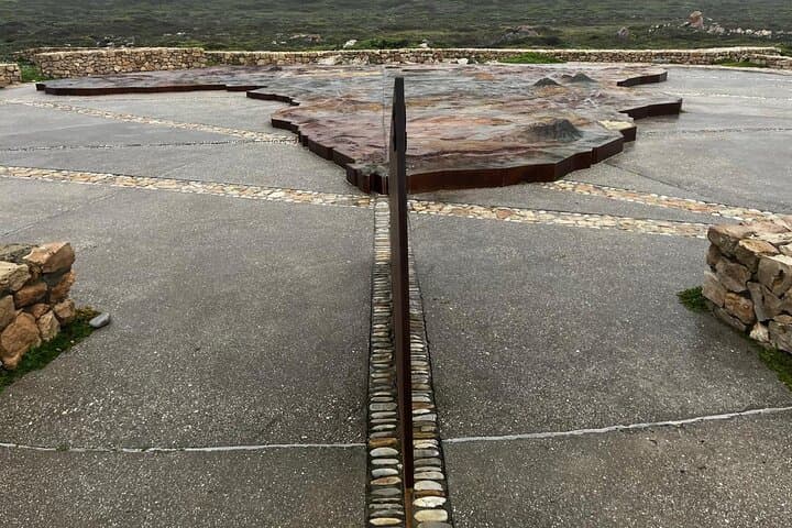 Cape Town City and Garden Route Wildlife Reserves Multi Day Tour