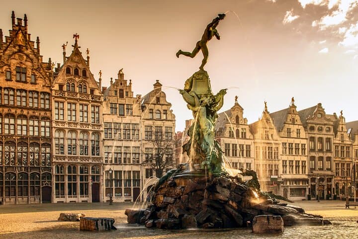 Antwerp Scavenger Hunt and Highlights Self Guided Audio Tour