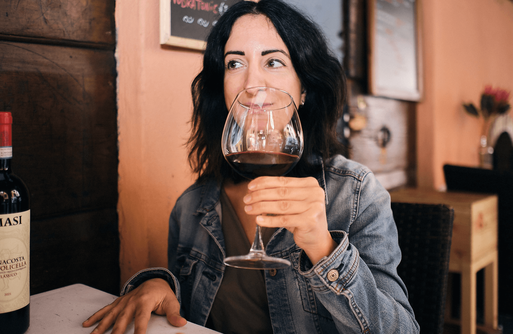 Guided Food Tour with Wine Tastings in Genoa