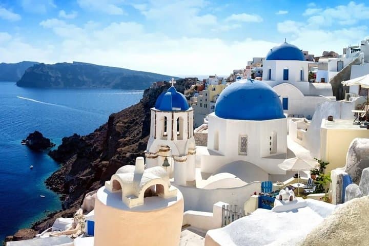 Santorini Highlights Private Tour 6 hours, pick up/ drop included