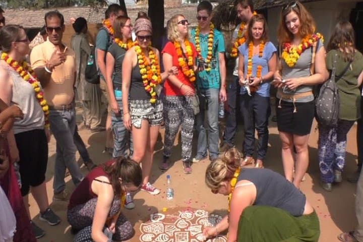 2 Days Bundi Privete Tour from Jaipur with Pottery and Crafts (Theekarda)Village