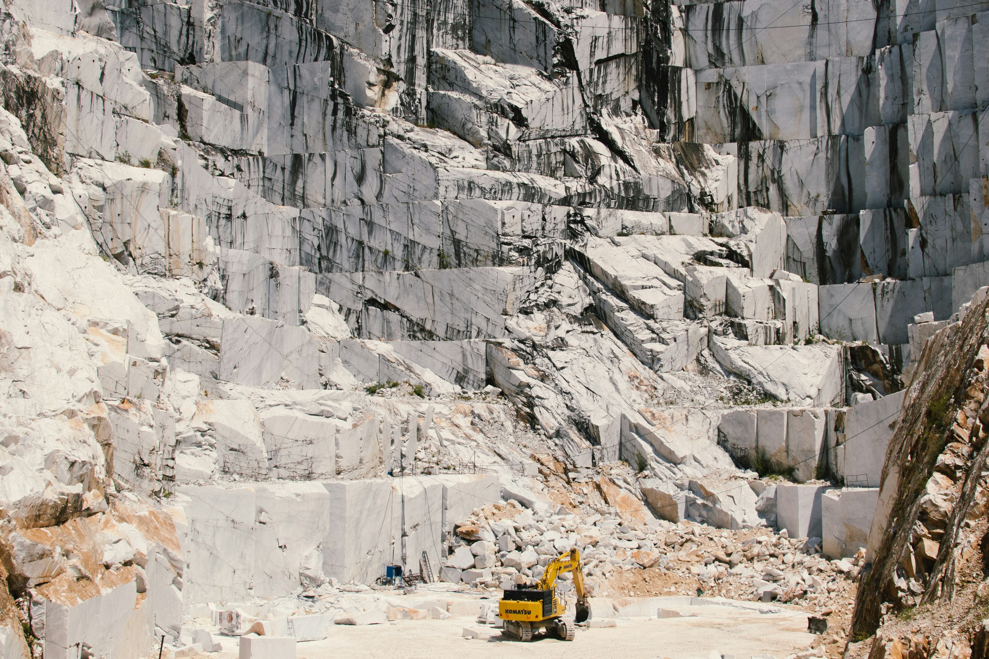 Carrara Marble Jeep Adventure with Local Tasting from Florence