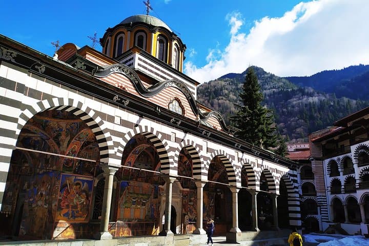 Small-group Weekend trip to Bulgaria's most famous sites