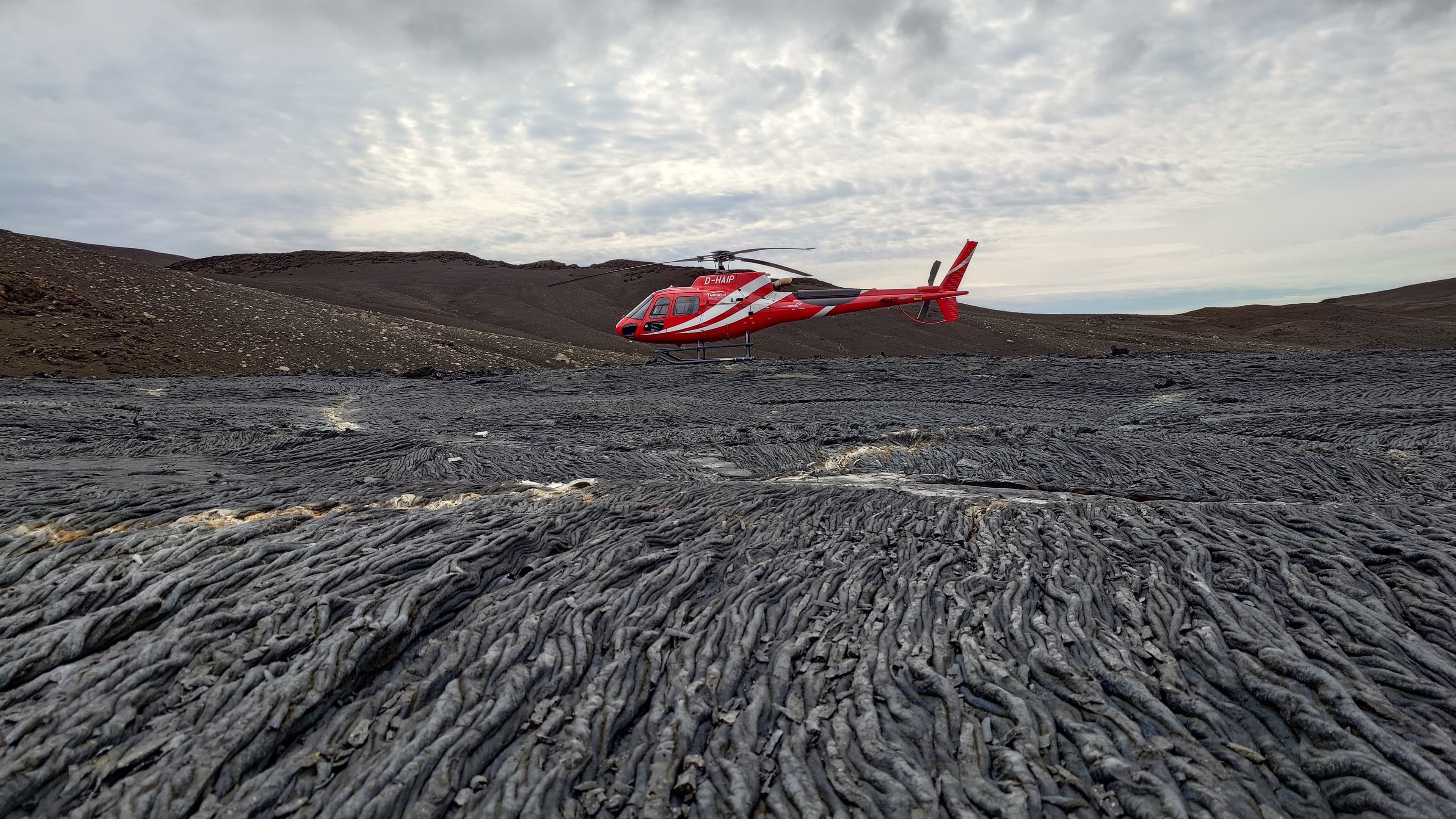 Glacier & Lava Field Landing Adventure - Helicopter Tour from Reykjavík