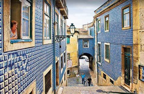 THE CITY OF SEVEN HILLS - Private Walking Tour