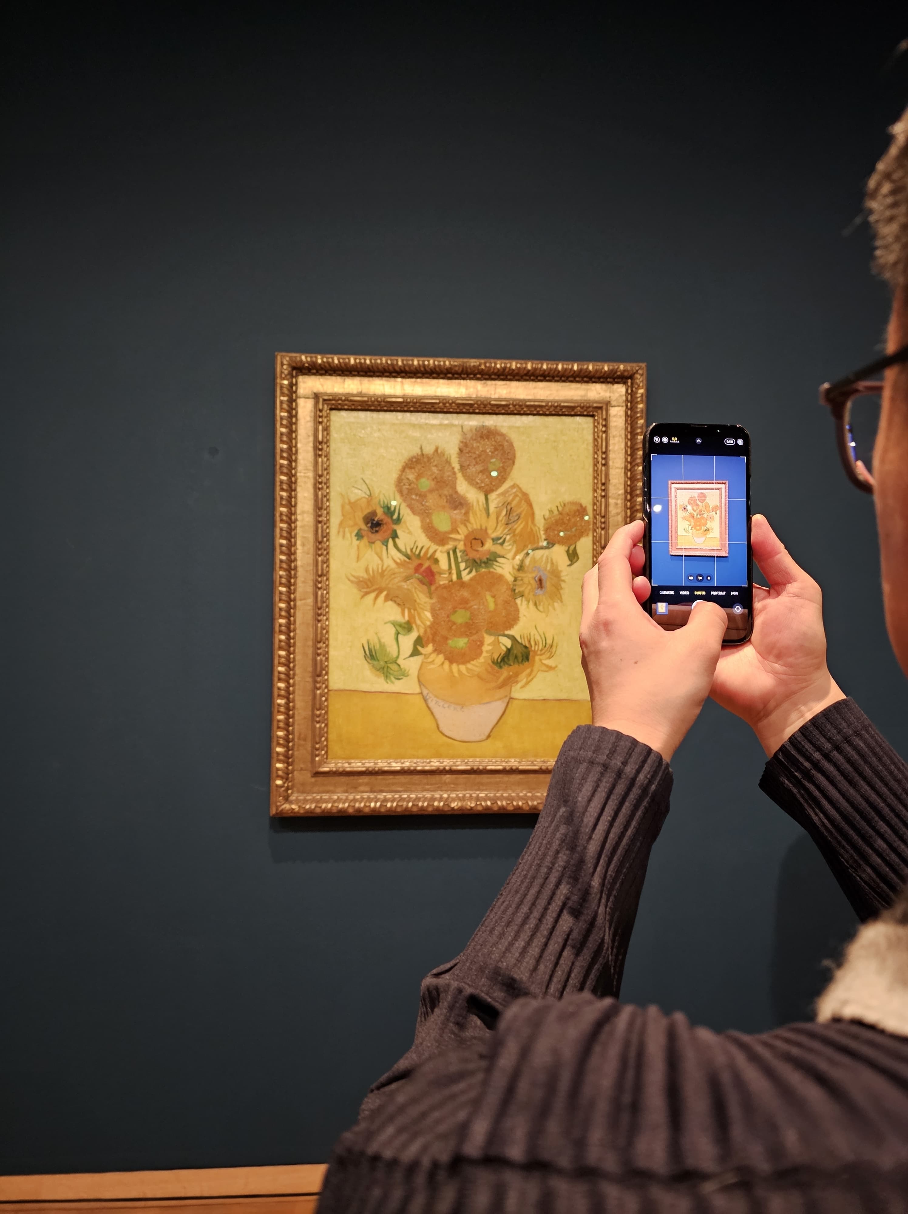 Van Gogh Private Tour - With Reserved Entry