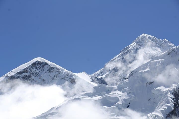Luxury Everest Base Camp Trek with Helicopter Fly in Return