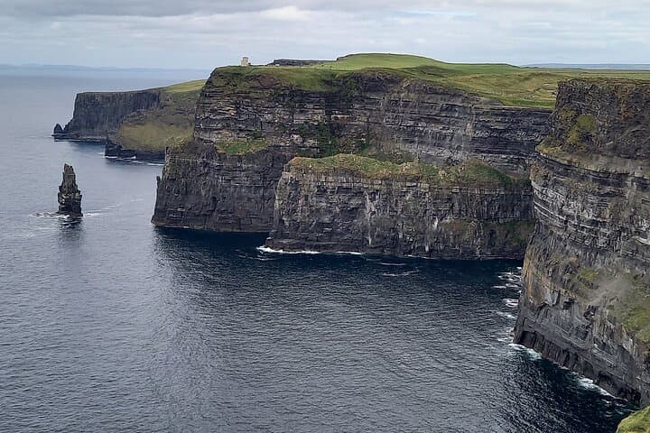 Cliffs of Moher and Burren Private Tour from Galway