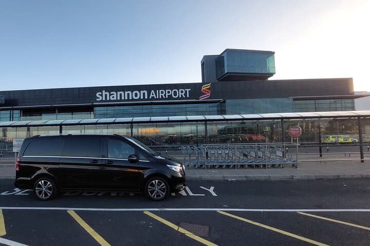 Shannon Airport to Killarney Premium Car Service