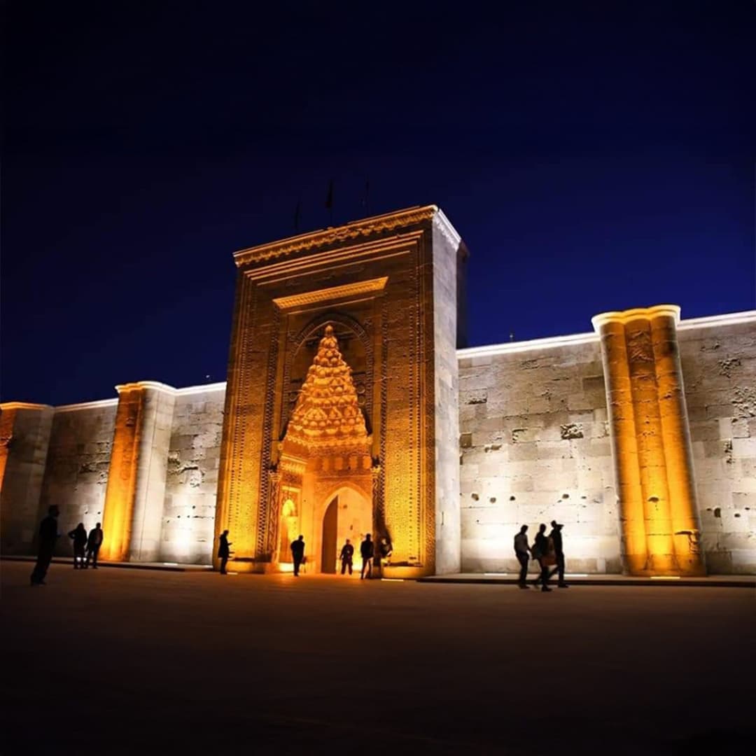 Heritage Trail of Türkiye: From Imperial Istanbul to Ancient Troy via Cappadocia & Gallipoli