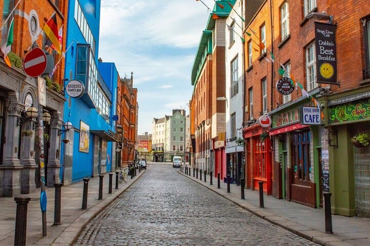 Dublin Scavenger Hunt and Best Landmarks Self-Guided Tour