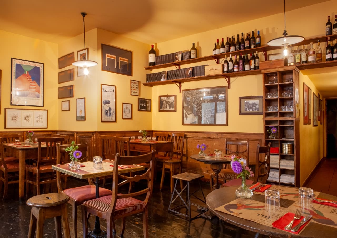 Florence: Discover the Sant'Ambrogio district and the iconic Cibreino