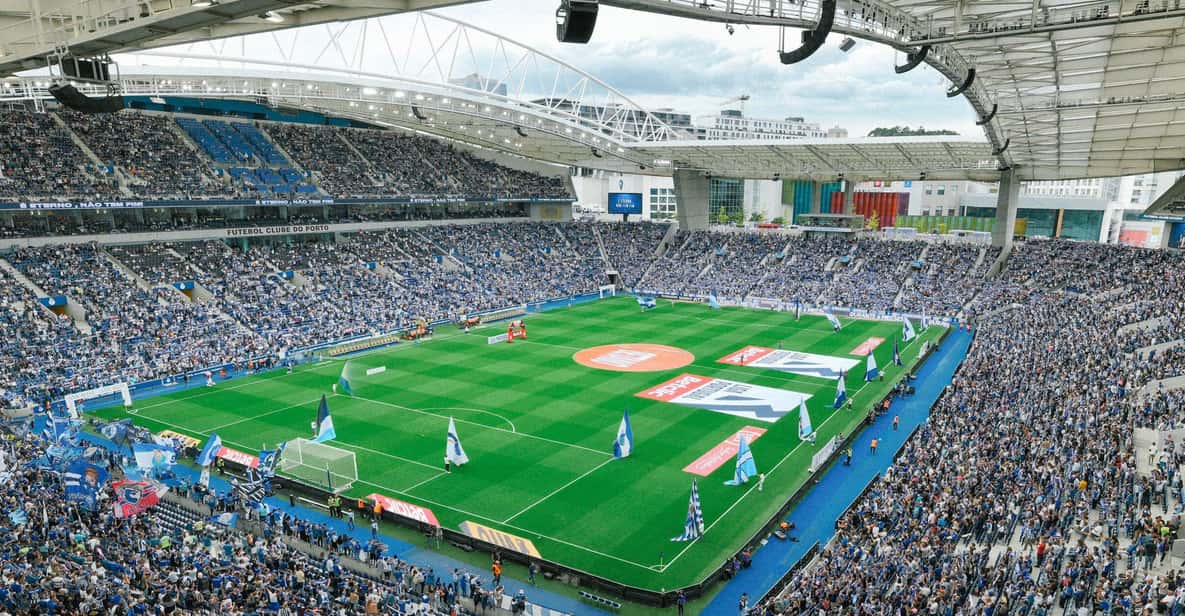 Porto: Join a FC Porto game with a local