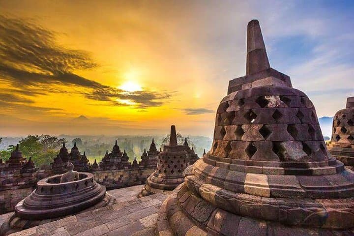 Borobudur, Mount Bromo, and Ijen Crater : 4-Day Tour Departure from Yogyakarta
