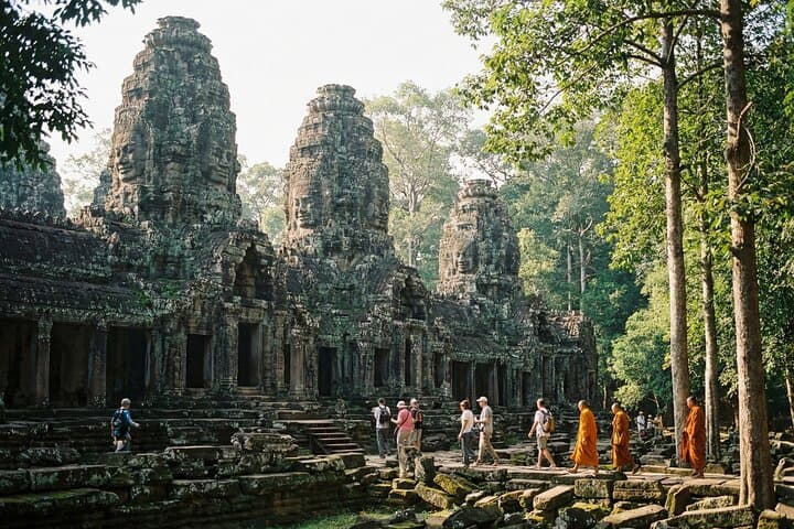 7 Days Self Guided AI Audio Tour in Angkor and Cambodia