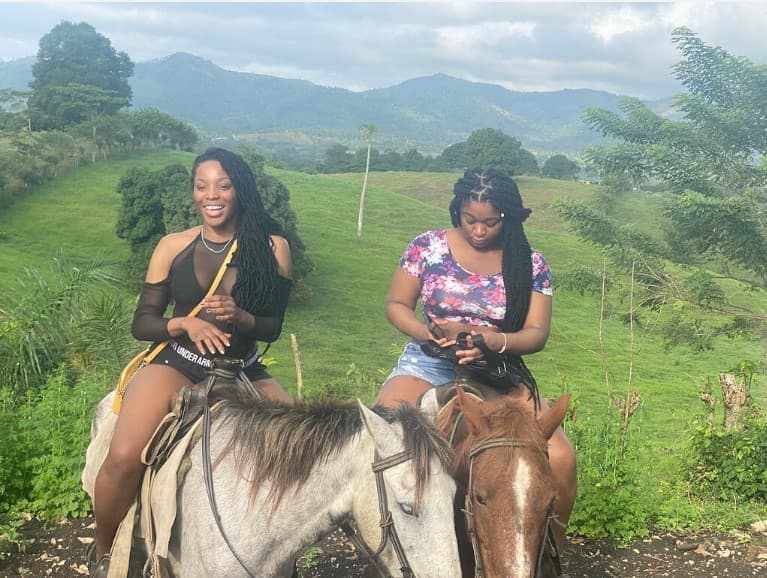 3 activities in 1 tour - Horseback Riding / Ziplining / Dune Buggies 