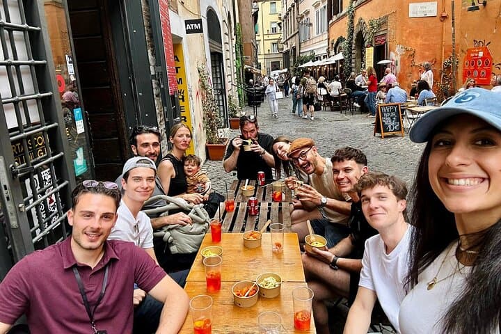 Rome: Trastevere Small Group Walking Food Tour