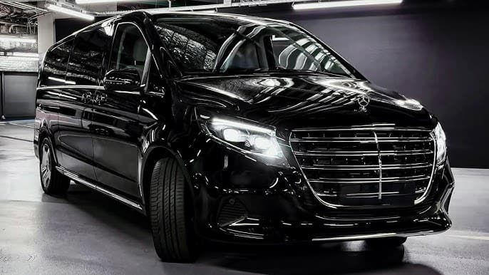 Private Transfers Reykjavik Airport - Reykjavik - Private Jet - V class 4x4 5 PAX / SUV 5 PAX