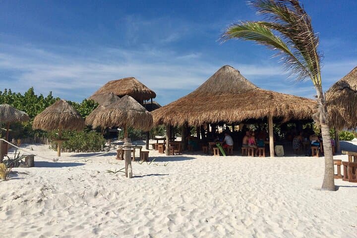 Private Transfer Bacalar-Tulum with optional 2h in Sian Ka'an Biosphere Reserve