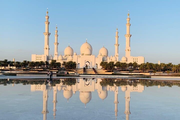 Abu Dhabi Tour Grand Mosque Heritage Village Emirates Palace 