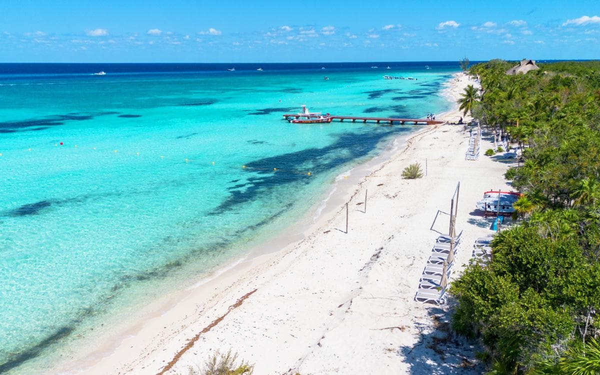 Coastal Thrill Day: Kayak, Paddle & Snorkeling at Cozumel