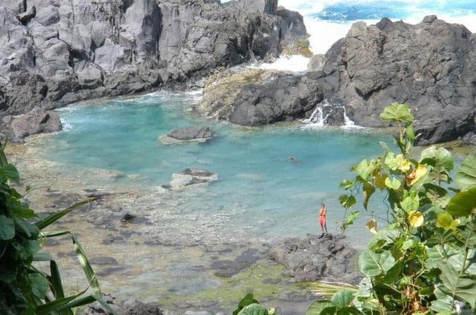 THE OWIA SALT POND TOUR