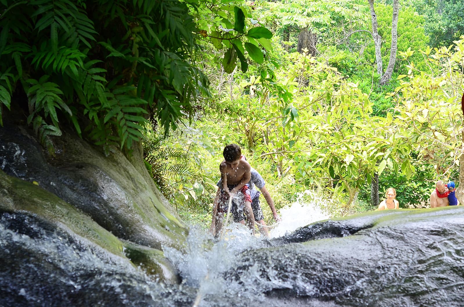 Chiangmai day trip Temples and Sticky waterfall