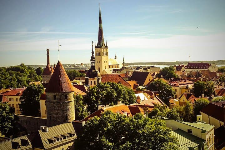 Private Walking Tour of Tallinn Old Town