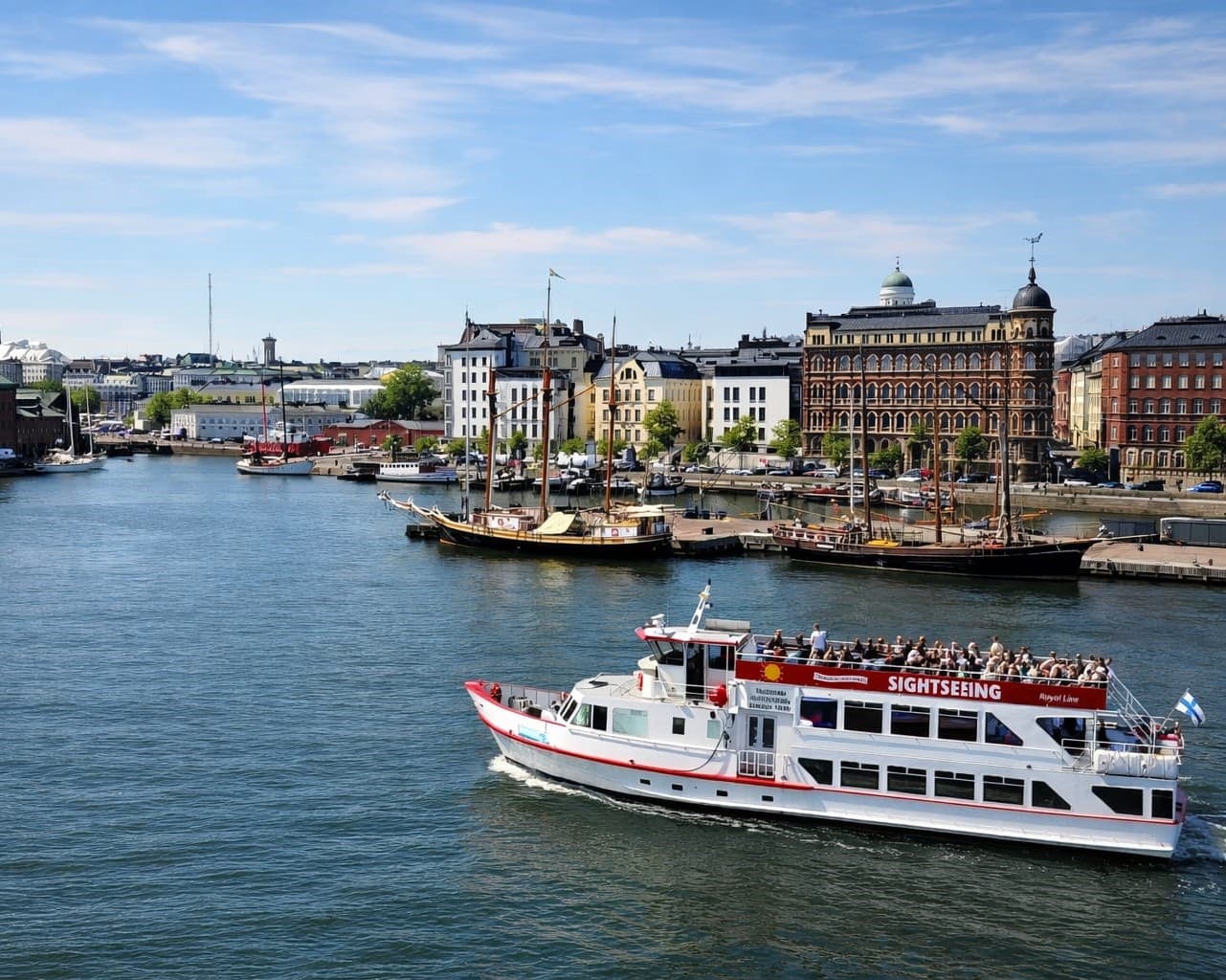 Helsinki Sightseeing Cruise