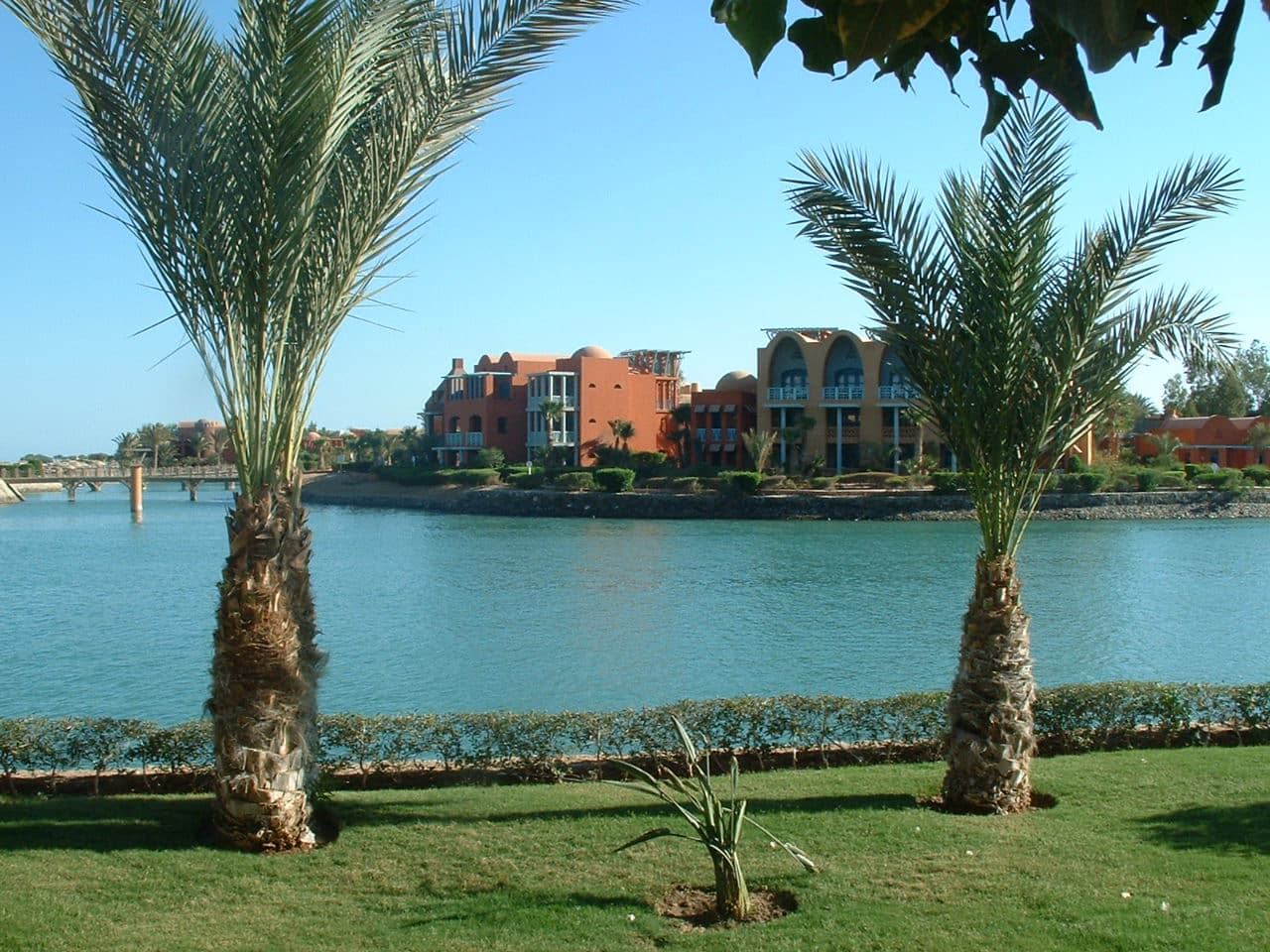 Egypt Explorer - Felucca cruise & Red Sea