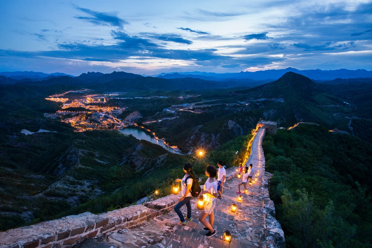 Private Transfer: Independent Tour to Gubei Water Town and Simatai Great Wall with How-To Guide