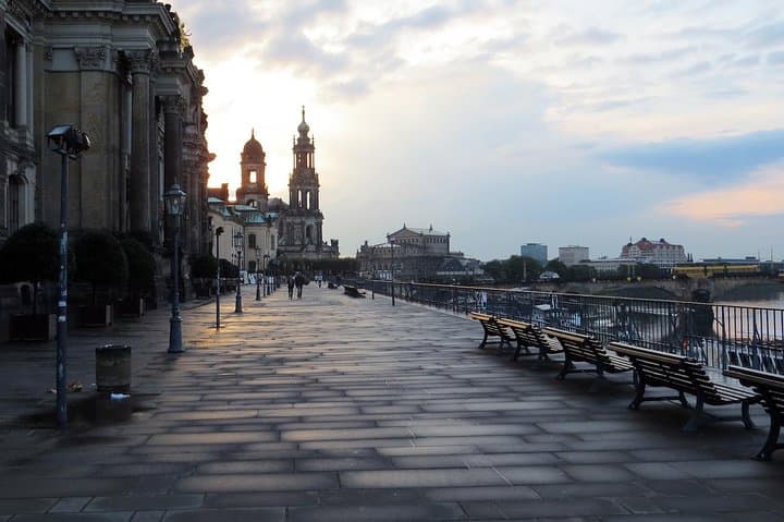 Private Dresden day trip from Prague by Mercedes van