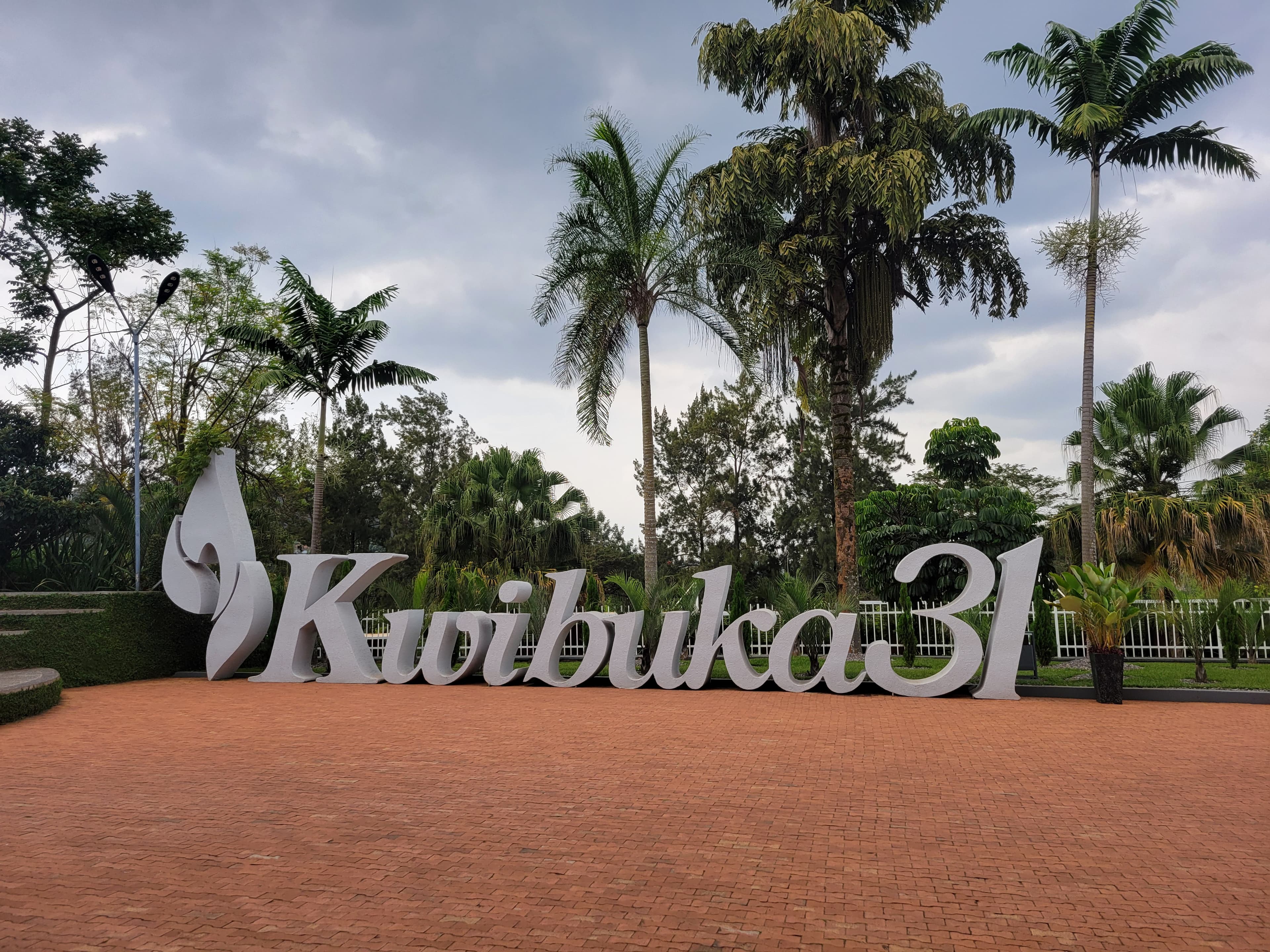 2-Day Luxury Bwindi Gorilla Trek from Kigali