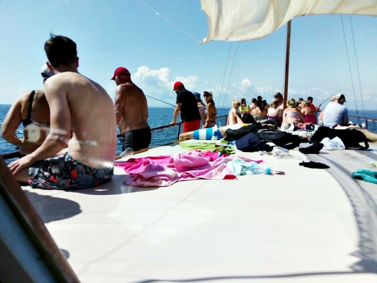 4-hour Boat Trip with Fishing, Lunch and Unlimited Drinks in Nessebar