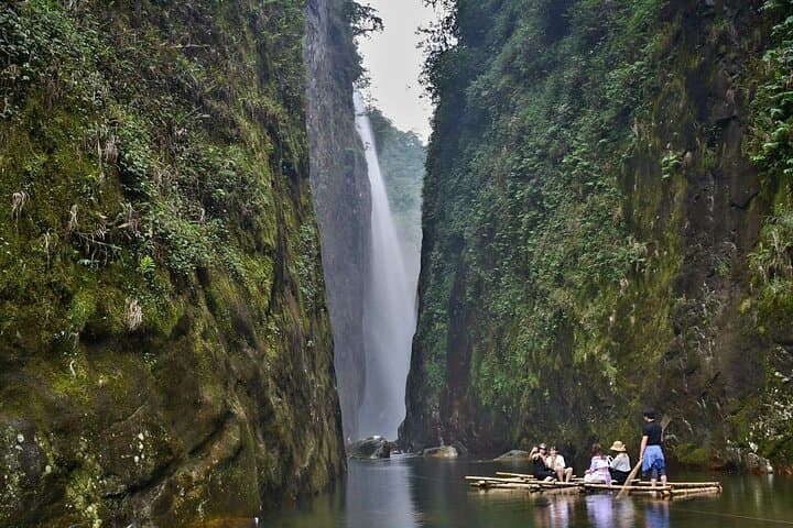 Sapa Motorbike Tour to Dragon Waterfall and Hidden Village