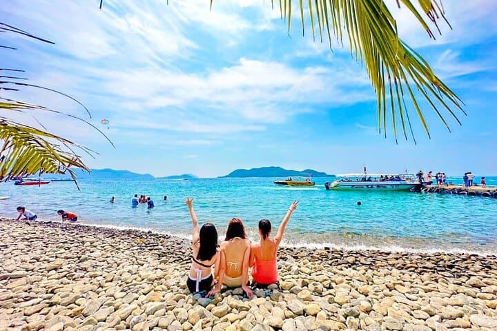 Nha Trang Mini Beach and 3 Islands Adventure 